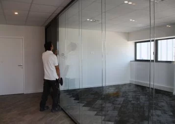 Économie circulaire. La société toulousaine Espazo mise sur les cloisons reconditionnées