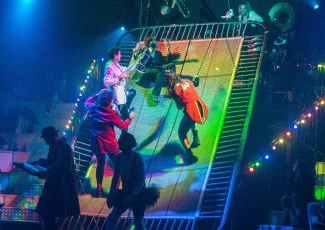 Cirque / rue : Surnaturel Orchestra