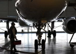 Air France : 90 suppressions d'emploi à Toulouse, le personnel au sol ciblé