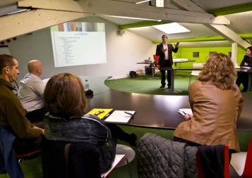 Nouvelle Page sécurise les recrutements de commerciaux