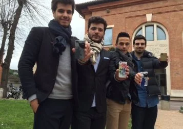 Depuis Toulouse, Stick It mise sur les coques pour smartphone 100% made in France