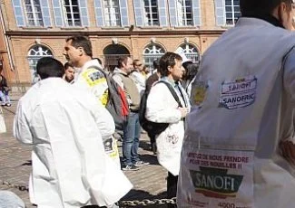 Sanofi s'engage à maintenir son site de Toulouse durant cinq ans, mais les salariés restent sceptiques