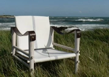 Avec Temps Libre, les fauteuils de la Toulousaine Virginie Lobrot s'installent dans le paysage