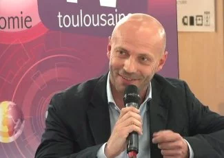 « EMindHub permet aux professionnels de l'aéronautique de partager leurs expériences et leur réseaux »