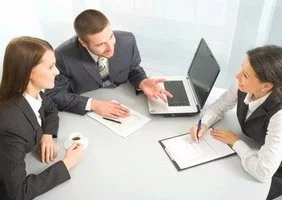 Recourir à un cabinet de recrutement : l'expertise de Menway