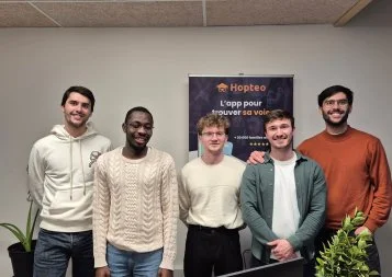 Hopteo lève des fonds pour continuer à bien orienter les jeunes 