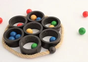 Le Catalan Alortujou met au défi les jeux en bois