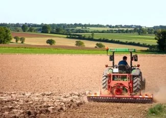 Agriculture : l'essayer pour l'adopter dans l'Aveyron