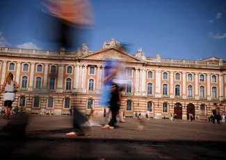 À Toulouse, la mairie vend ses bâtiments et terrains désaffectés