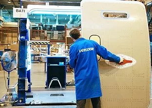 Latécoère restructure sa dette et prévoit de nouvelles embauches en 2012