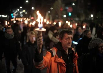 A Toulouse, la retraite aux flambeaux