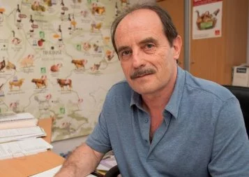 « Il faut réimplanter des filières territorialisées »