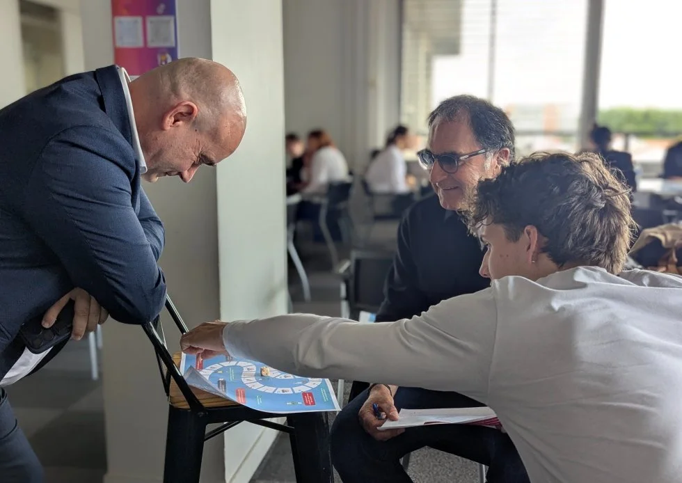 « On ne veut pas d'un emploi pour la vie » : les jeunes toulousains face au Medef Occitanie