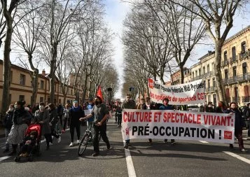 Des manifestations partout en France pour l'emploi et la défense des services publics, qui est à la manif ?