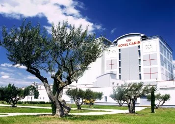 Covid-19. Royal Canin fait don d'alimentation animale et de matériel sanitaire