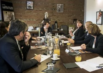 Bougez... éliminez le chômage !