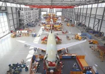 Airbus Group engrange près de 1,5 milliard d'euros de bénéfices et augmente ses cadences