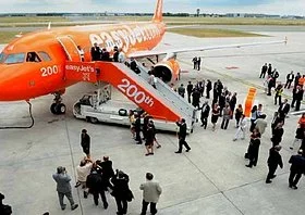 Easy Jet accélère, Vueling replie ses ailes