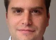 Les réseaux sociaux sont-ils devenus indispensables dans une recherche d'emploi ?